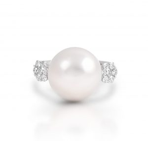 Diamond And South Sea Pearl Ring | B21411