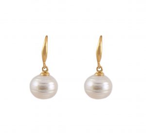 A pair of 9K yellow gold circle' south sea pearl earrings, featuring two South Sea circle' pearls in 9mm, french hooks.
