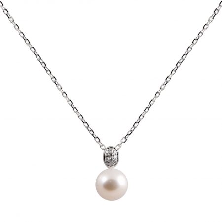 diamond and pearl pendant